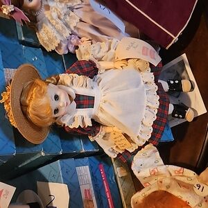 Madam Alexander Mc Guffrey Ana Doll